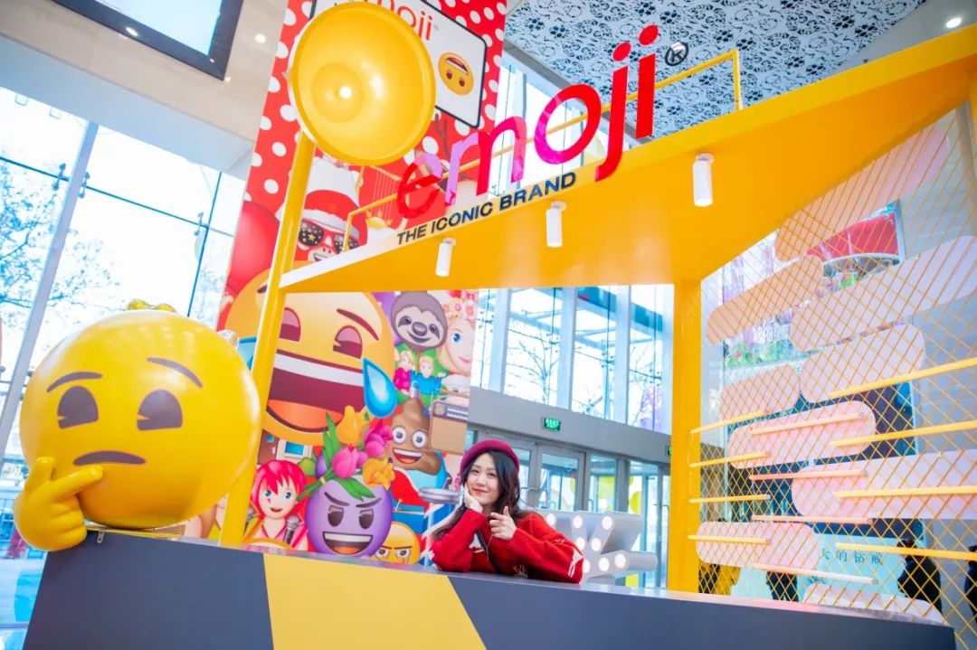 emoji快閃店帶你開啟一段奇樂之旅，拍照打卡都要你好看