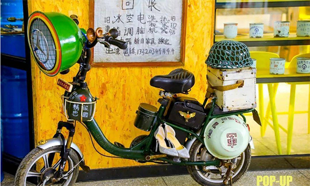 創(chuàng)意市集活動(dòng)策劃的內(nèi)容很豐富，現(xiàn)場(chǎng)人頭攢動(dòng)，更是年輕人的打卡勝地